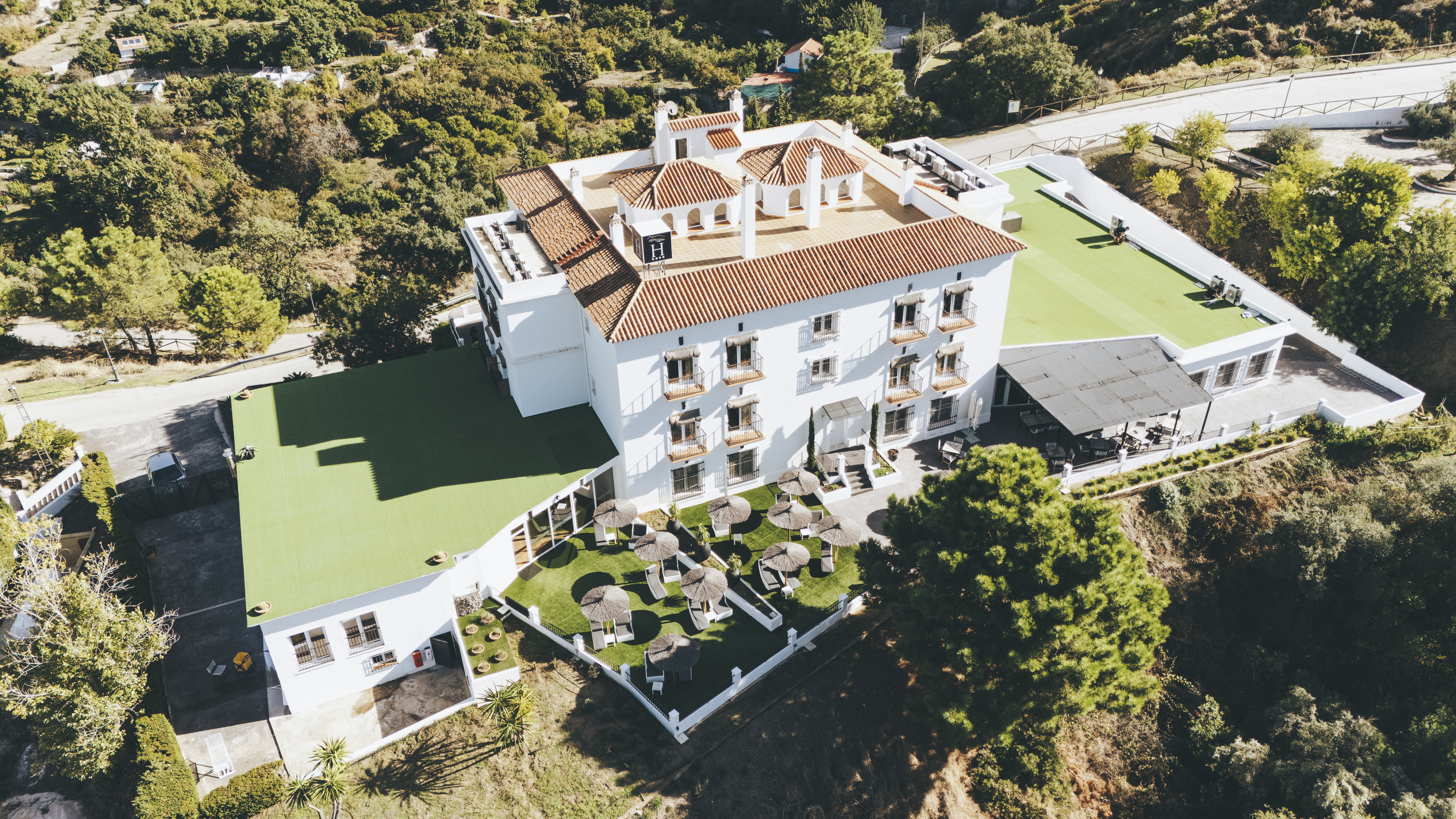 NH Collection Marbella Facade Day General Views (1)